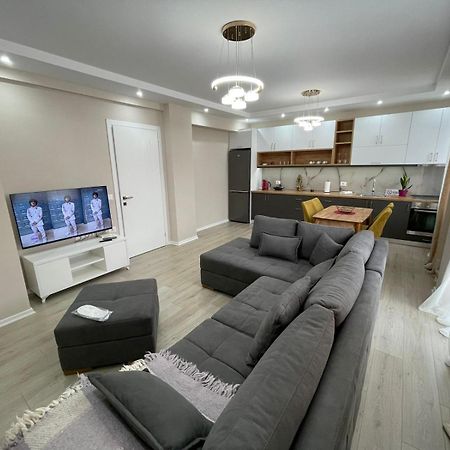 Melody Apartment In Korça Kültér fotó