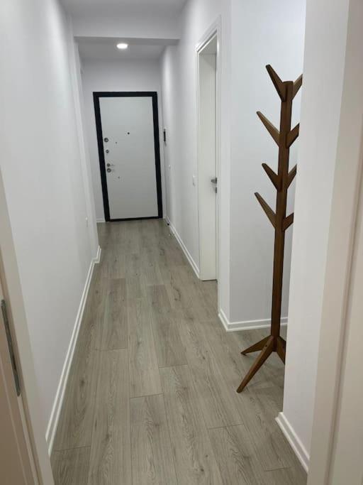Melody Apartment In Korça Kültér fotó