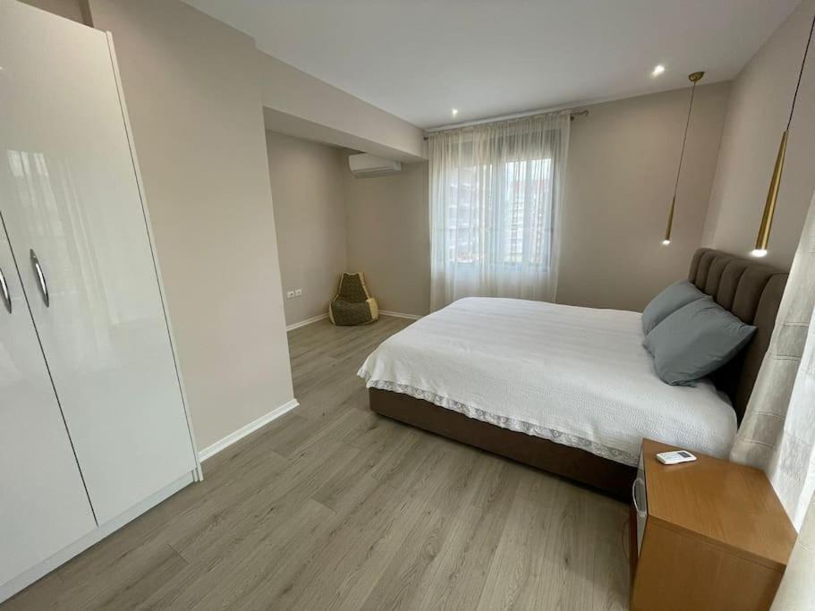 Melody Apartment In Korça Kültér fotó
