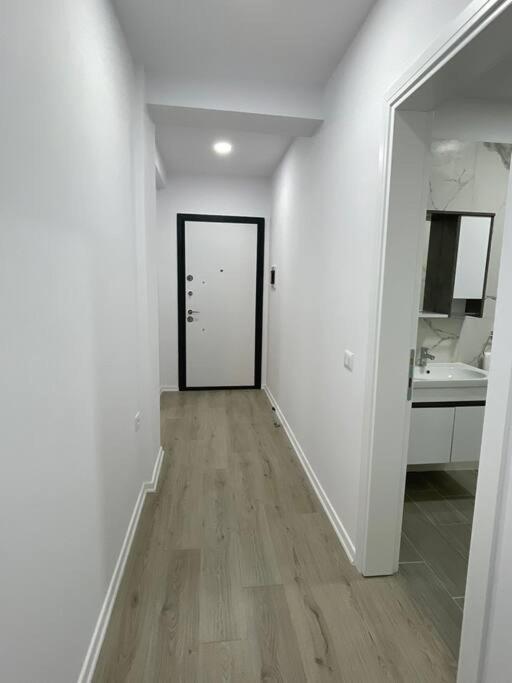 Melody Apartment In Korça Kültér fotó