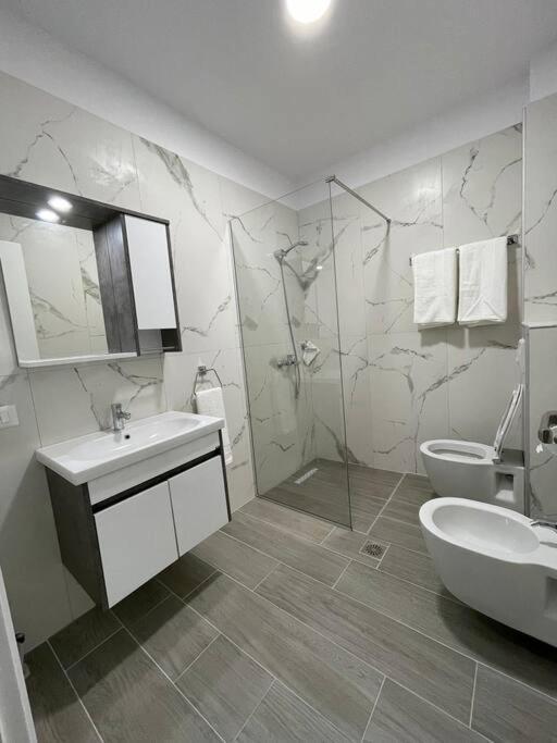 Melody Apartment In Korça Kültér fotó